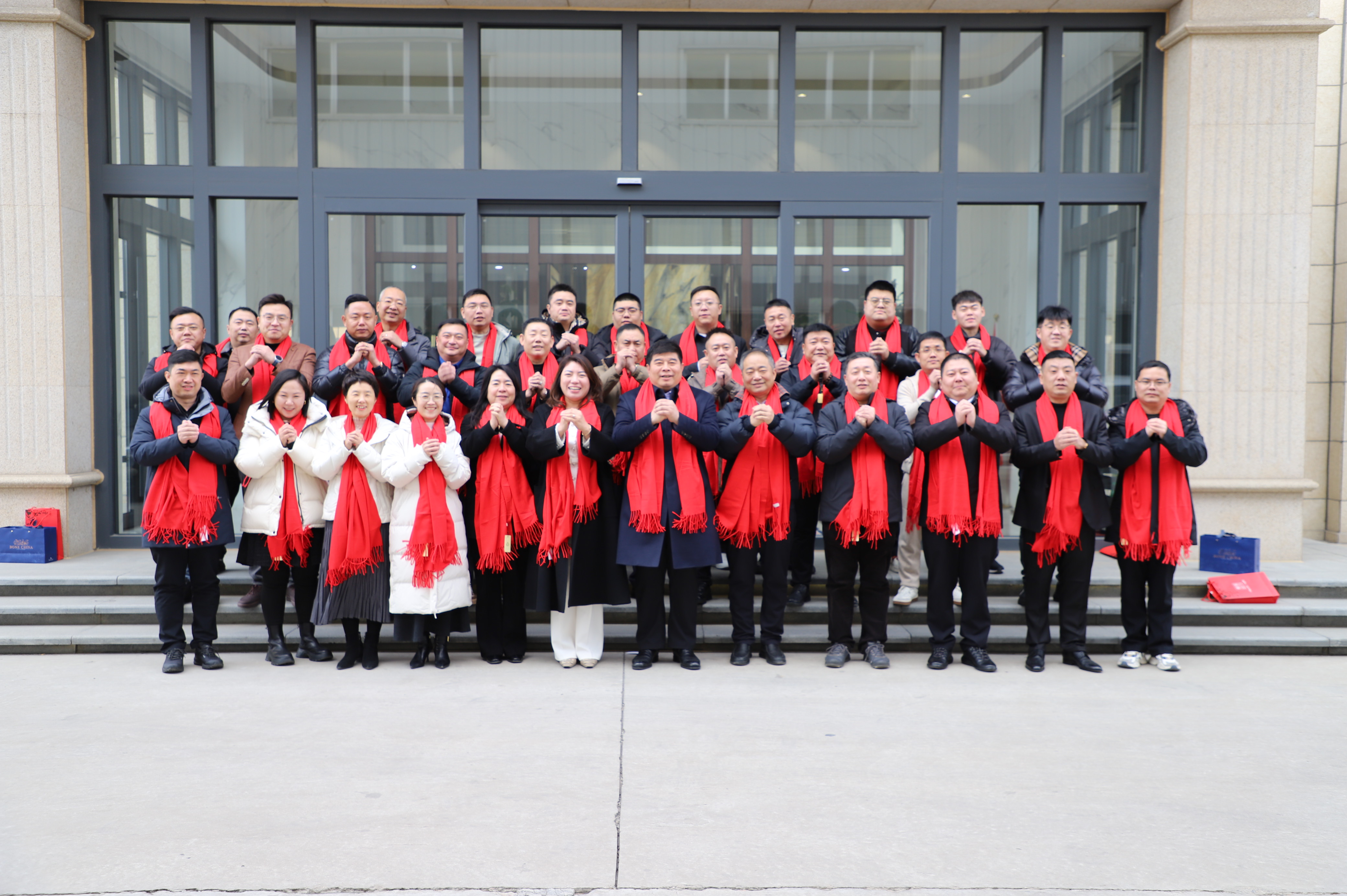 智匯光伏·共啟新程｜靜海區光伏商會2026年會議圓滿召開！